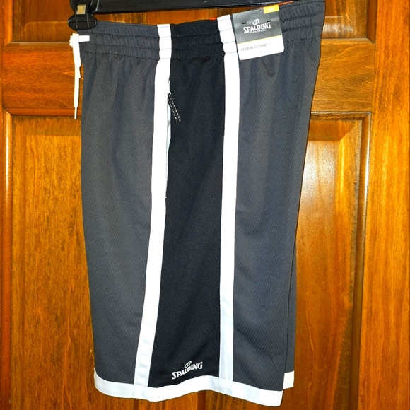 Spaulding: Men's Performance Short, Size-Small/ 10" inseam, Zipper Pocket, BNWT - Picture 1 of 16